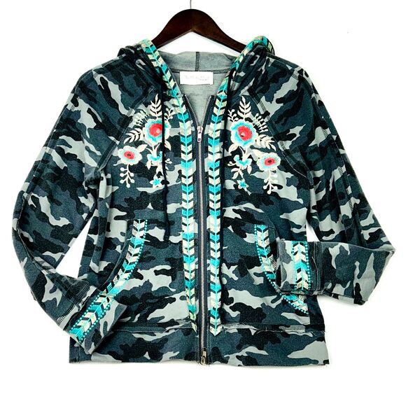 The Paisley Parrot Tops - Women's Camouflage Hoodie Full Zip Embroidered Raw Edge Army Gray S Shabby Chic